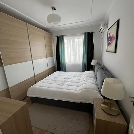 Apartment At Hana's Center *